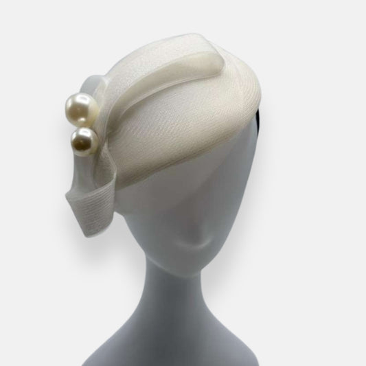Ivory Horsehair Fascinator Hat with Pearl Accent