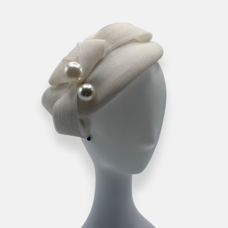 Ivory Horsehair Fascinator