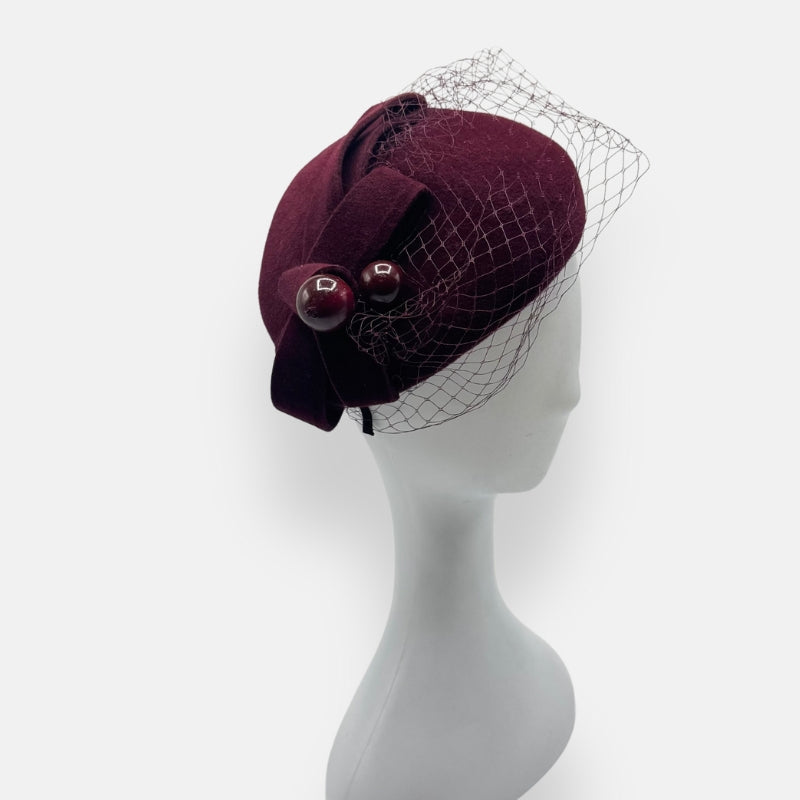 Velour Fascinator With Veil & Bow Detail