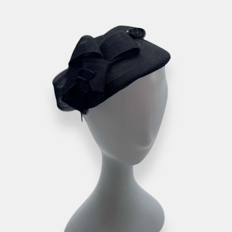 Black Horsehair Fascinator with Ribbon Detail
