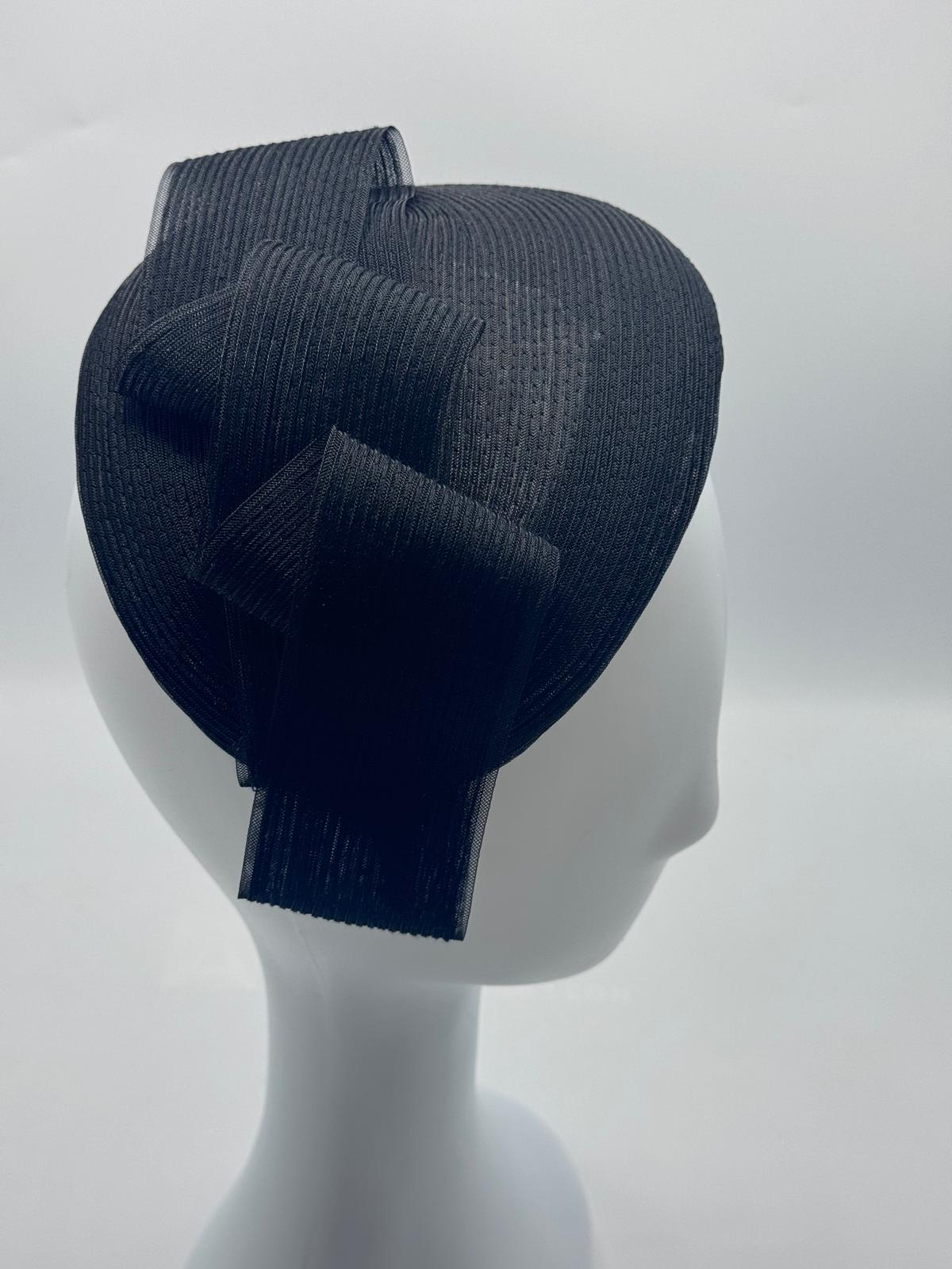 Black Straw Fascinator