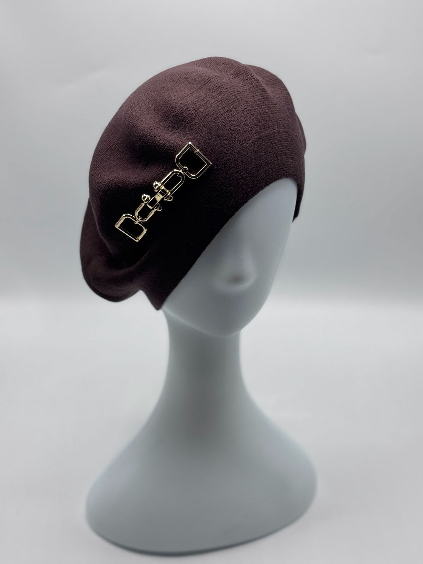 Wool Beret with Buckle