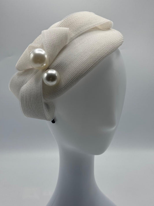 Ivory Horsehair Fascinator
