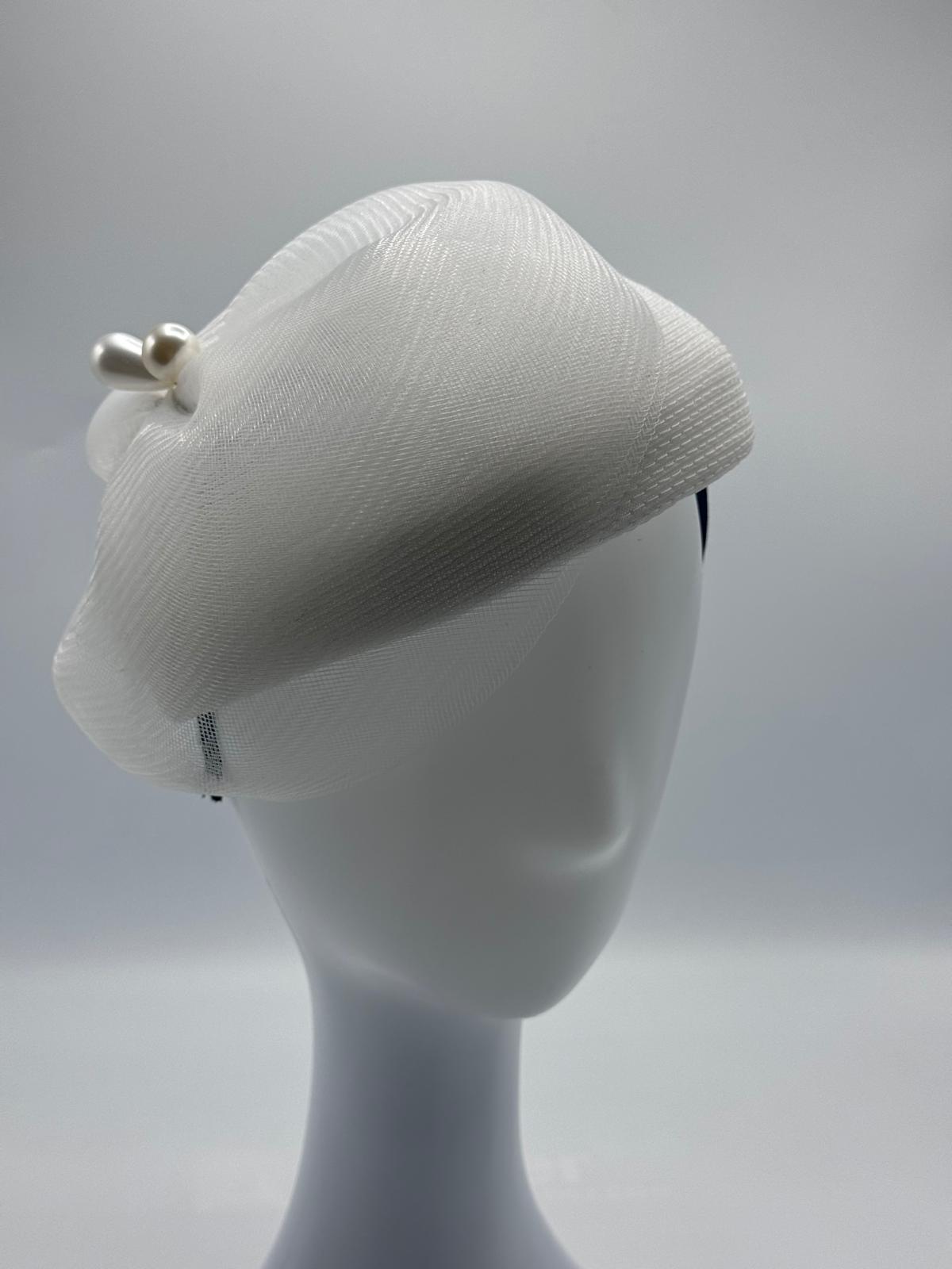 White Horsehair Fascinator